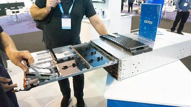 NetApp E5700